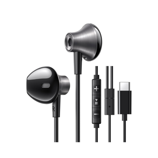 UGREEN Wired Earphones with USB-C Connector