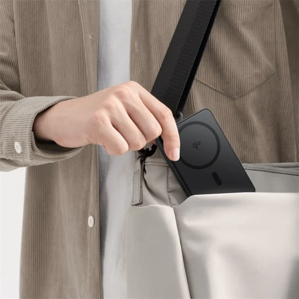 Baseus Airpow Ⅱ 10000mAh 22.5W Qi2 Magnetic Power Bank  - Image 8